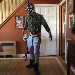 Meet your Posher, Freddy